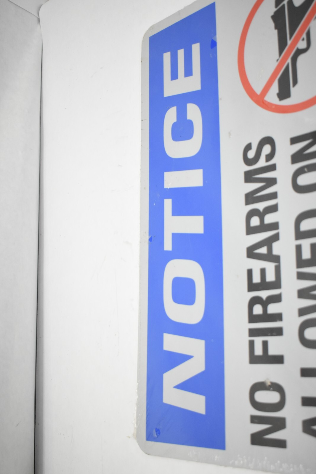 Uline Aluminum Sign Notice No Firearms Allowed On Premises 12″ x 18″ S-18795