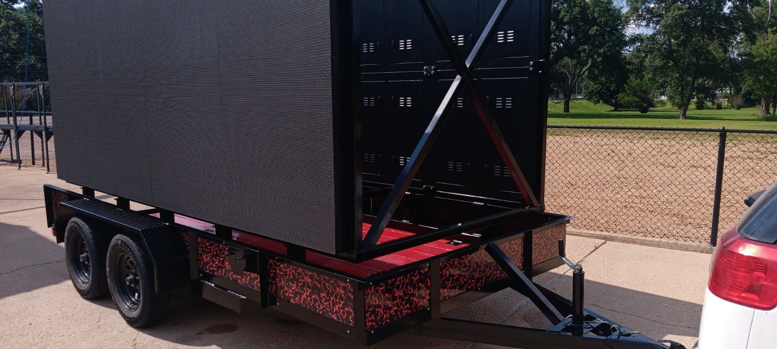 Custom Portable Double-Sided LED Video Trailer – 12’6″ x 6’3″