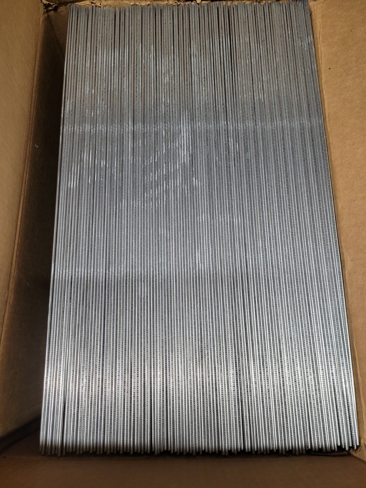 (QTY 100) Sturdy Metal H Frame Wire Step Stakes for Yard Signs 10 x 24 inch